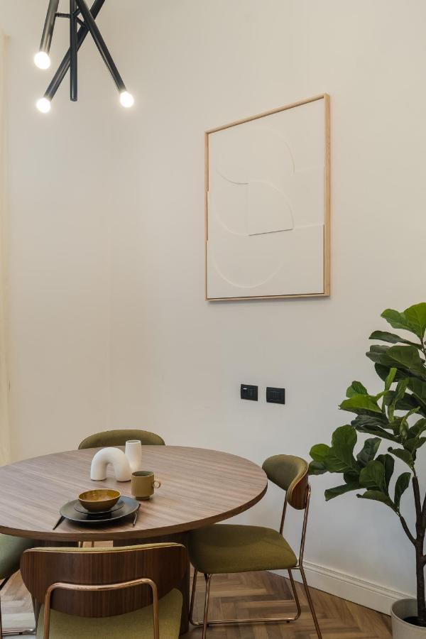 Casa Unica Milano - Elegant Apartment With Balcony - Centrale 1 Exterior foto